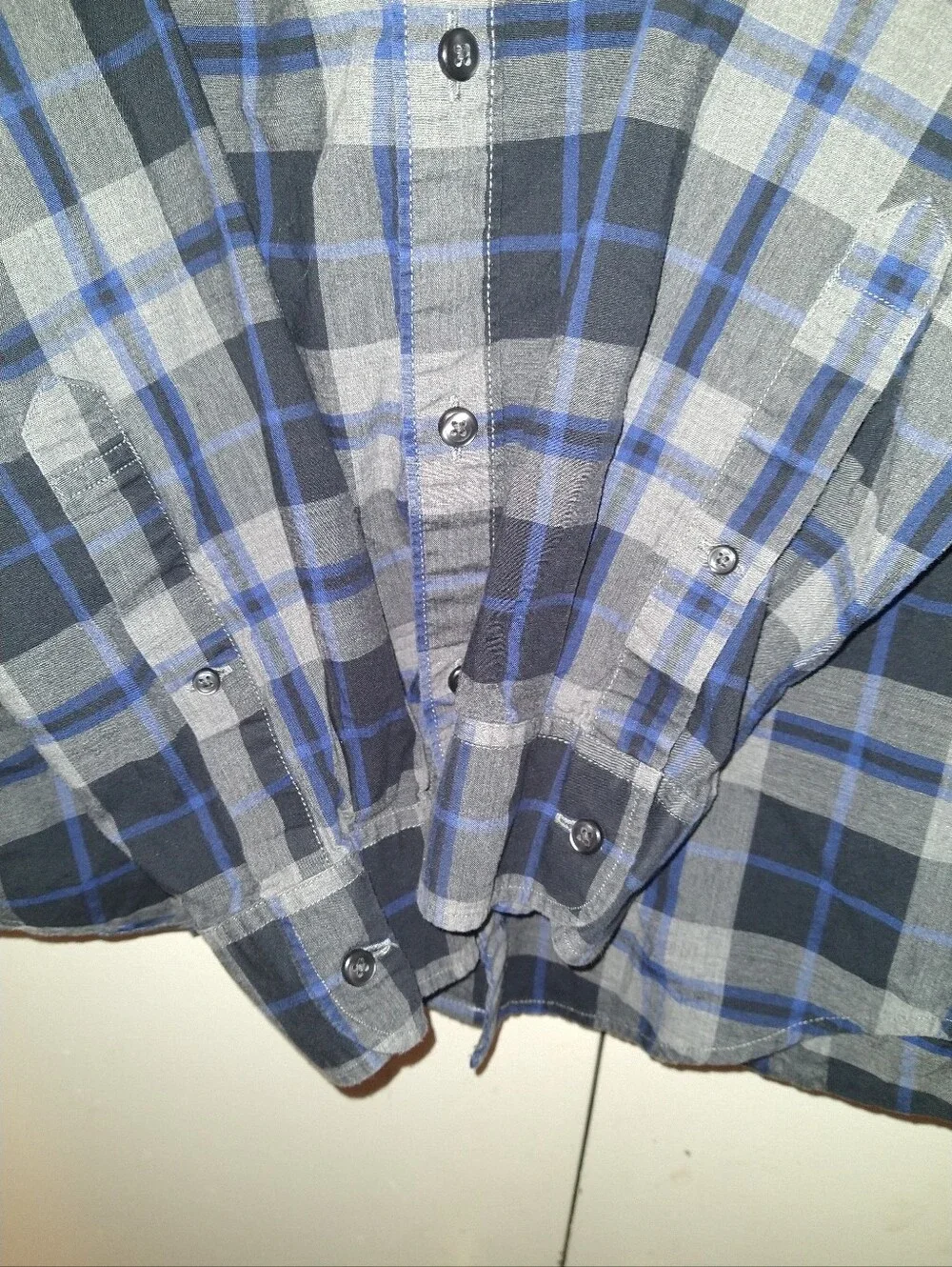 J Crew Plaid Long Sleeve Button Down Shirt Men's sz Medium.